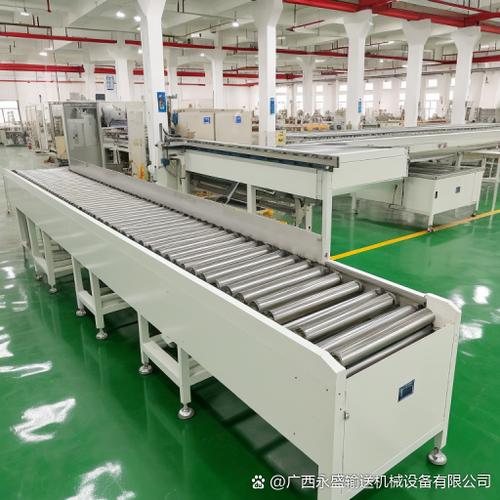 為什么工廠都喜歡選滾筒輸送線 輸送設備滾筒輸送線乃工廠寵兒,其因有